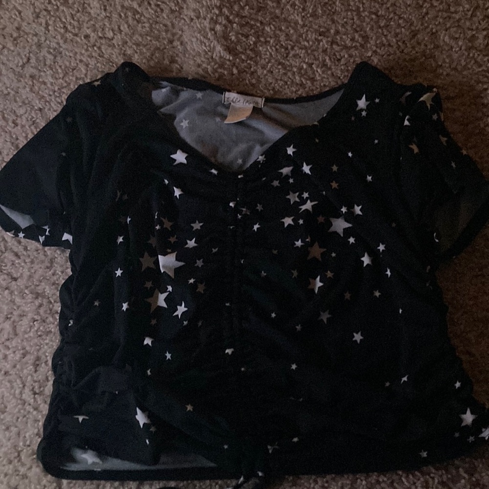 chloe & katie black & white star shirt